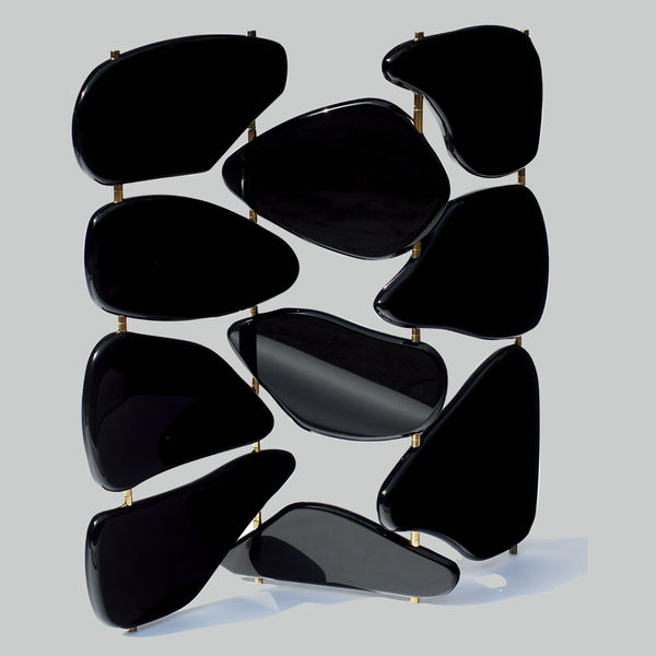 Belix II Lacquered Wood Screen
