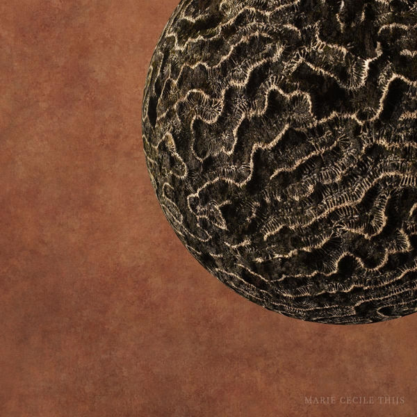 Meander Sphere in Red