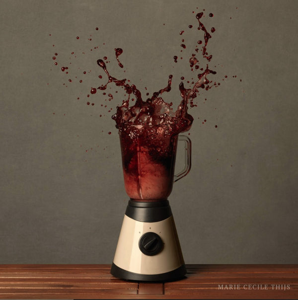 Decanting of Wine in Blender