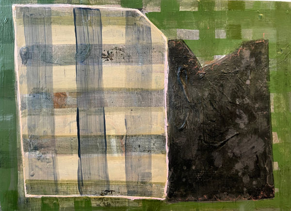 Overlapping Lines Within a Form on Green of the Same