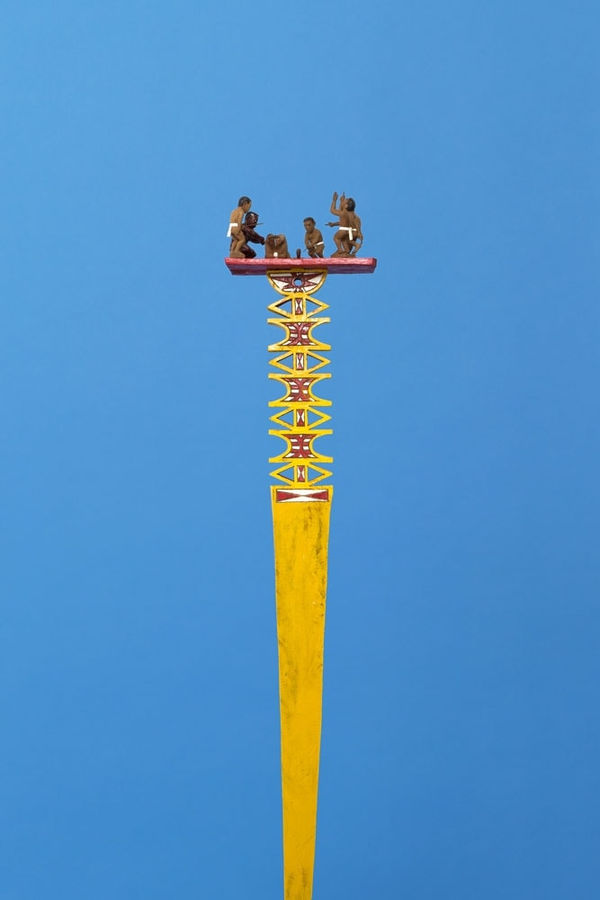 Jean Colombe Efiaimbelo, Un père transmet le savoir à ses enfants (Nahoda man-janaka ka mananatna ny zanany) ", 1998