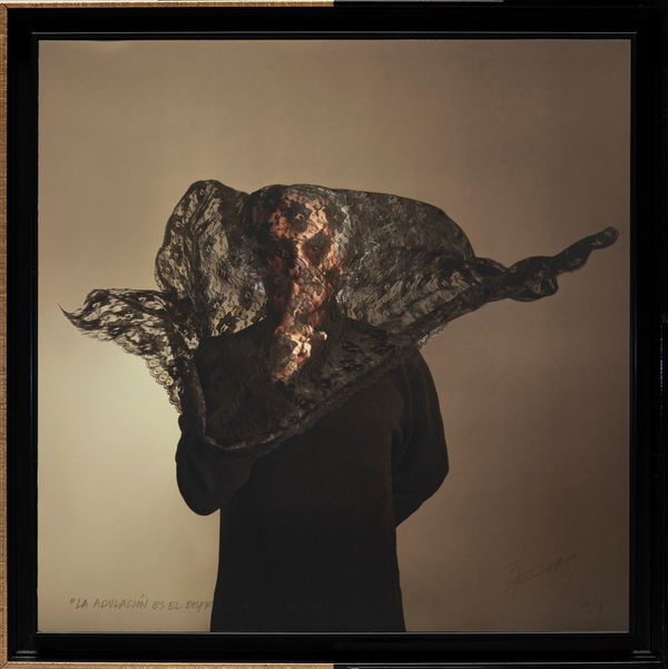 Ricardo Elias, La adulación es el disfráz de los enemigos, 2024