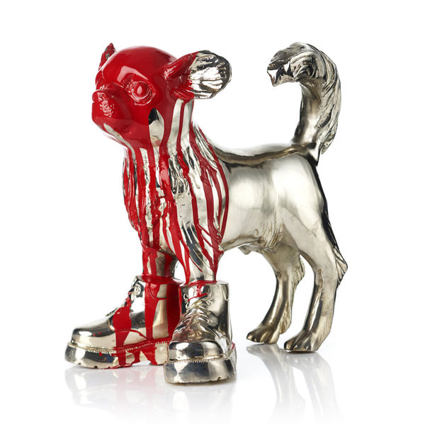 William Sweetlove, Small Cloned Chihuahua with shoes, 2011