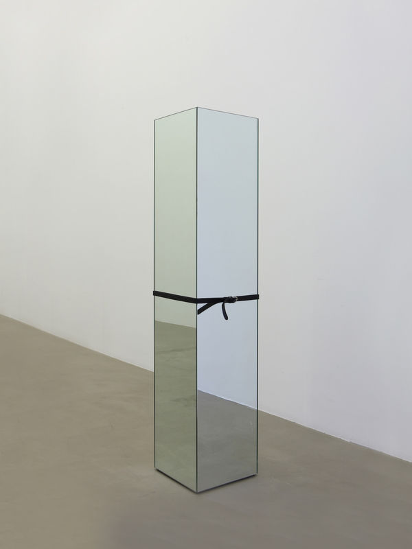 Stéphanie Saadé, Re-Enactment FR/Self , 2017