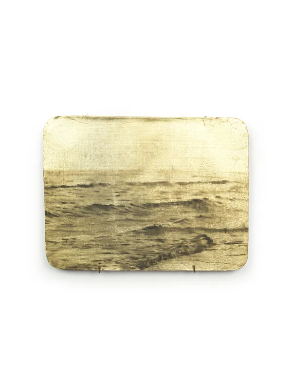 XIE Fan Golden Sea, 2026 Gold foil and oil on terracotta plate 30 x 40 cm (11 ¾ x 15 ¾ in)