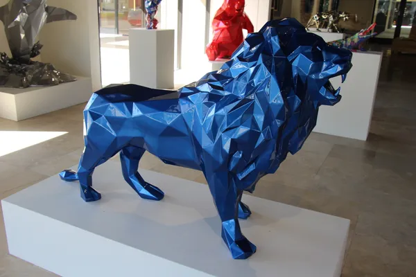 Richard Orlinski, Lion - 150 cm Bleu Sams IV/IV