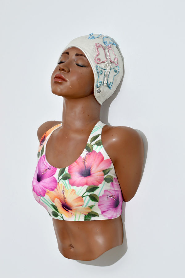 Carole A. Feuerman, General’s Daughter (with floral suit), 2018