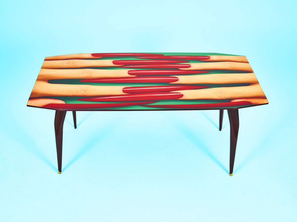 Design table-red nails