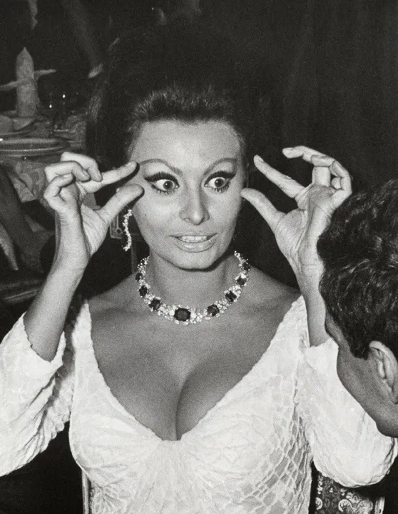 Ron Galella, Sophia Loren at the premier of Doctor Zhivago, Americana Hotel, New York, December 22, 1965, 1965