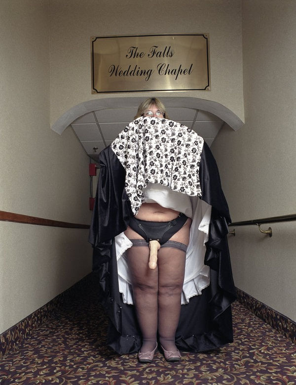 Naomi Harris, Scarlett After / Niagara Entice / Niagara Falls, NY, October 2004