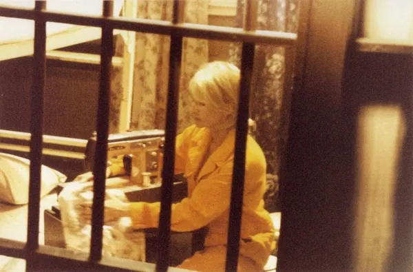 Alison Jackson, Martha in Jail, 2005