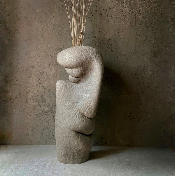 Olesya and Andriy Voznicki, Face Vase, 2023
