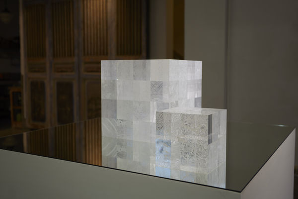 大卷伸嗣, 漂浮—構築之詩方塊 I Flotage-tectonics cube I, 2015