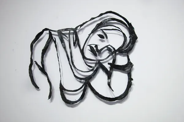 羅懿君, 《Heny》, 2018