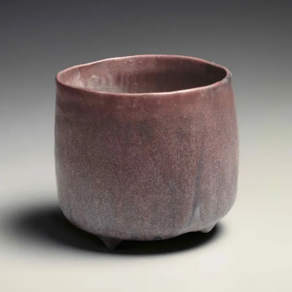 Shinsha (cinnabar-glazed) teabowl