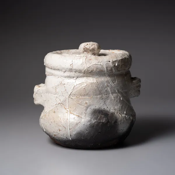 TANAKA SAJIRŌ, Karatsu waterjar with two lugs and recessed, knobbed lid, titled, As Clouds Form, 2025