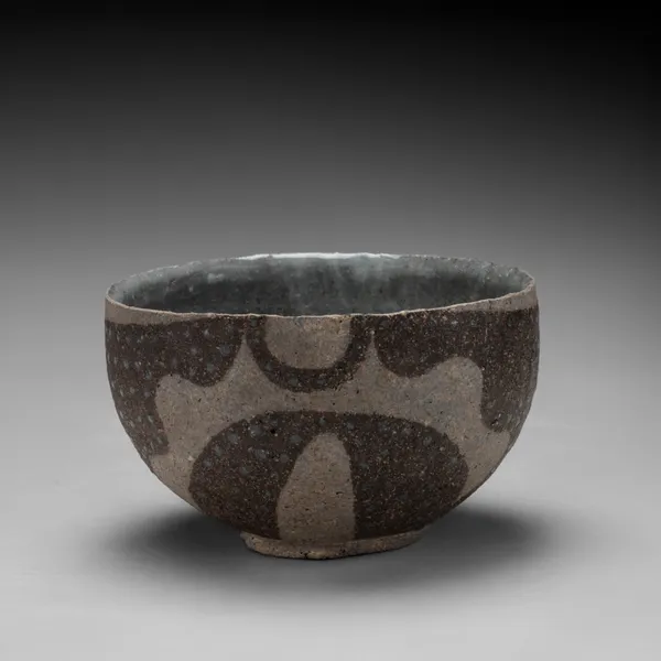 Large round teabowl with abstract undulating patterning