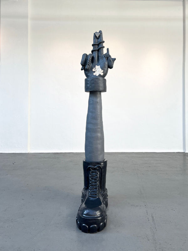 Nina van de Ven, Servant, 2024