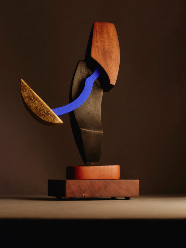 Luke Storrier Offering 2, 2023 Gold Gilt, Wood, Paint 44.5 x 28 x 12.5cm