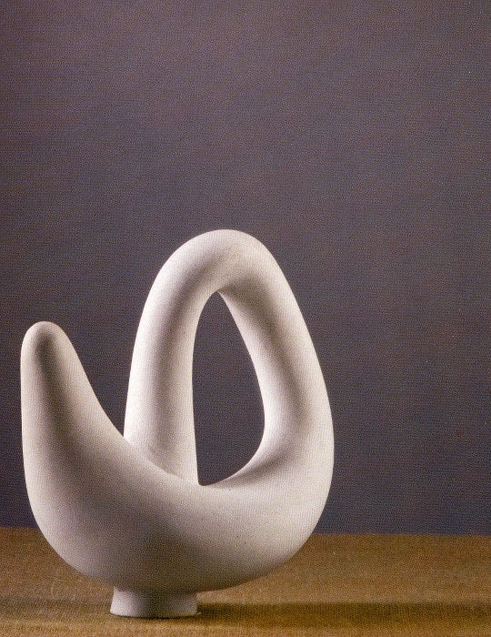Jean Arp Rêve d'amphore plâtre 24 x 23 x 13 cm (archives)