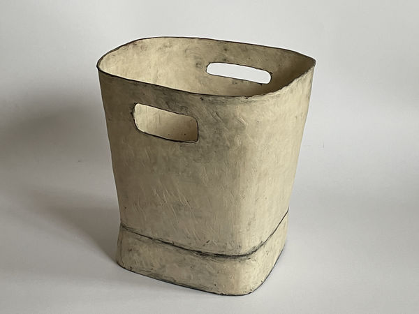 Maria Kristofersson, White Vessel 24.5cm, 2024