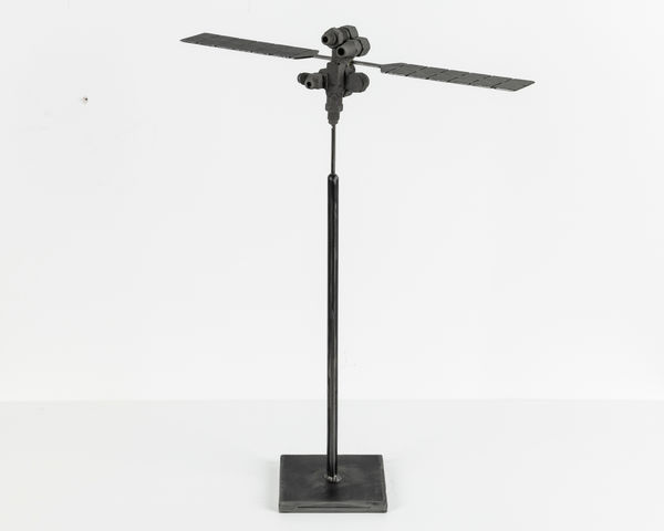 Simon Van Parys, Sat-017, 2025