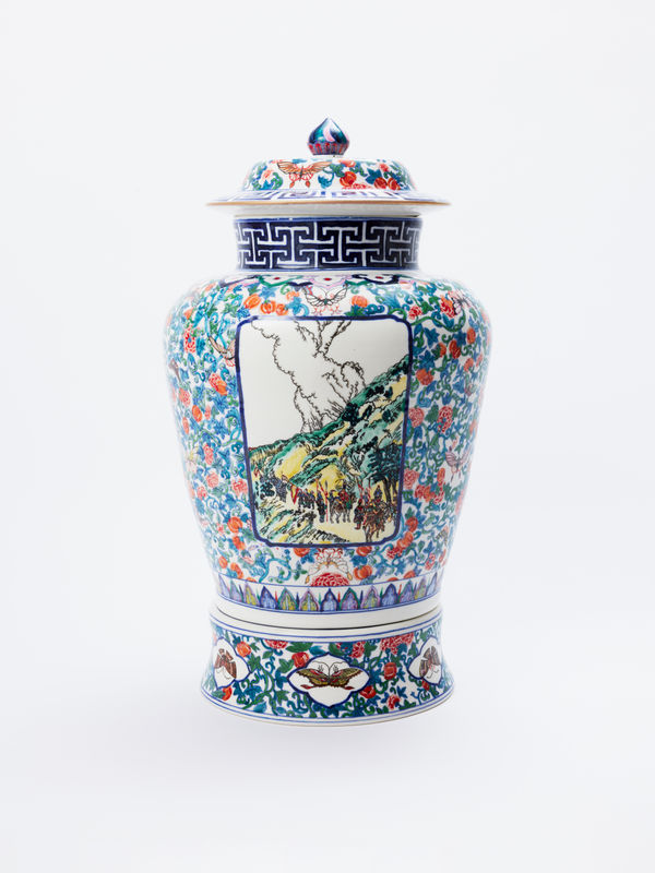 Casey Chen Song Jiang’s bannermen mount a military expedition, 2023 porcelain, ceramic colourants, enamels, gold lustre, and gold leaf; fired 5 times 54 x 31.2 x 31.2 cm (including stand)