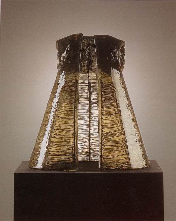 Nora Correas, Dejo mi Cuerpo a solas igual que una armadura hacia adentro, 2003