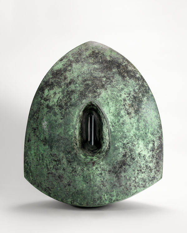 Steve Dilworth Mountain Air, 2001 Bronze, glass & air 59 x 53 x 31 cm 23 1/4 x 20 7/8 x 12 1/4 in Edition 1 of 9