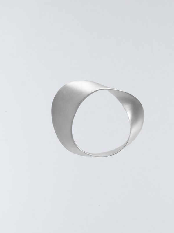 Merete Rasmussen, Bracelet (Satin), 2014