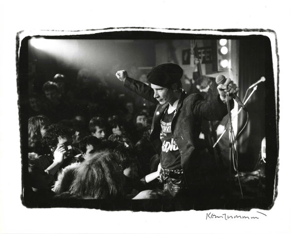 Kevin Cummins, Sex Pistols Huddersfield Dec 25 1977 - 2, 1977