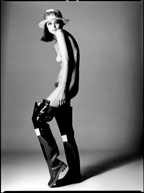 David Bailey Puss in Boots, 2010 IIford Galerie Cold Fiber Silk 77 x 61 cm Edition of 20