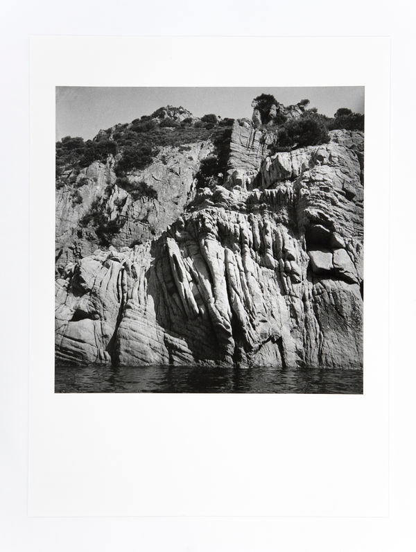 Dora Maar, Cliffs (Falaises) 1935, 2022