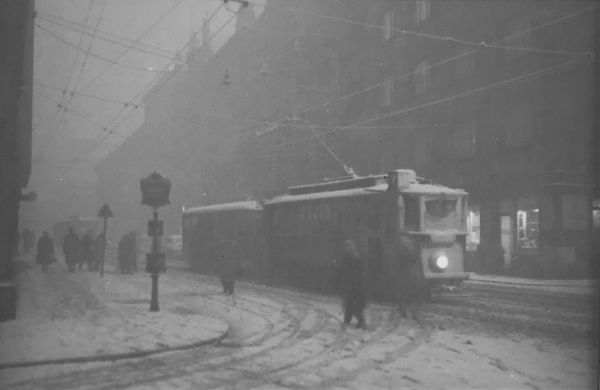 Josef Sudek, Trolley, Ujerd, 1958