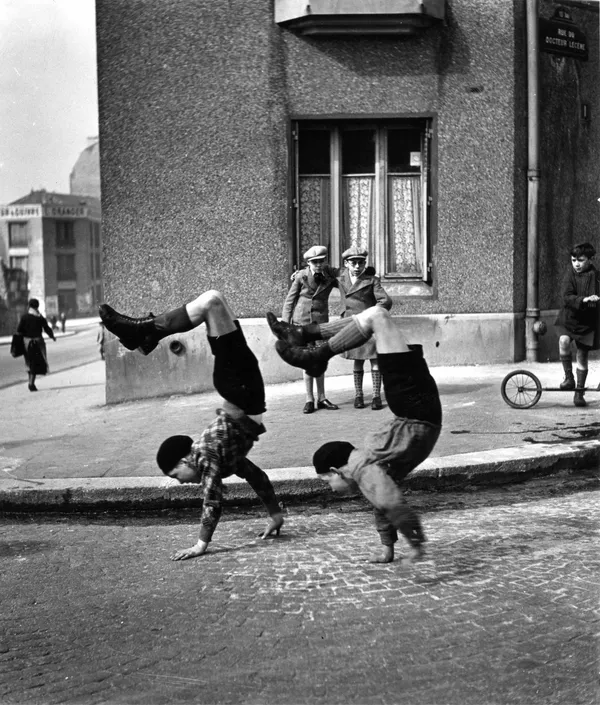 Robert Doisneau, Les Freres, 1934