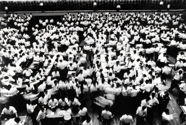 William Klein, Tokyo Stock Exchange, 1961