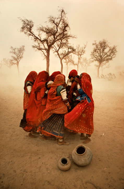 Steve McCurry, Dust Storm, Rajasthan, India (Vertical) , 1983 (Printed 2018)