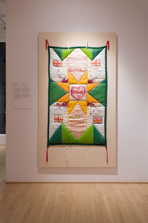 The Batoche Centennial, 1985 Huile, acrylique, émail, tissu piqué / Oil, acrylic, enamel, quilted fabric Bob Boyer 62 x 37 1/2 in 157.5 x 95.3 cm