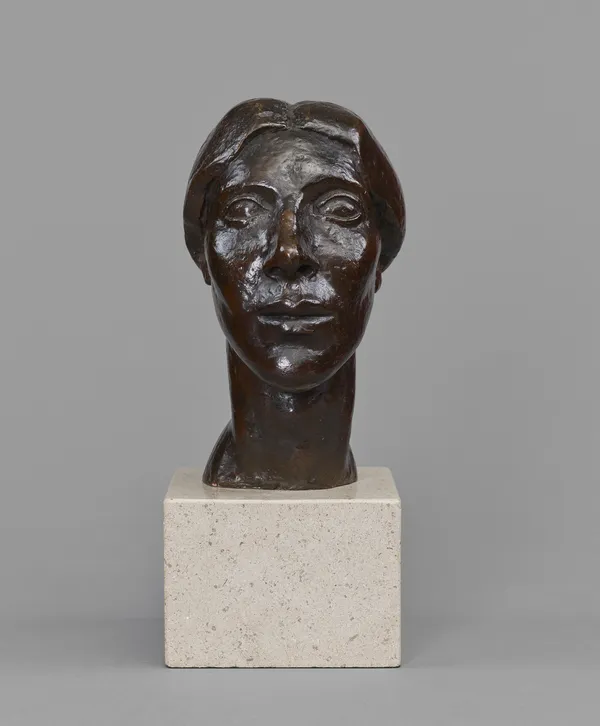 Frank Dobson, Portrait head of Mary Jewels (1886-1977), 1920