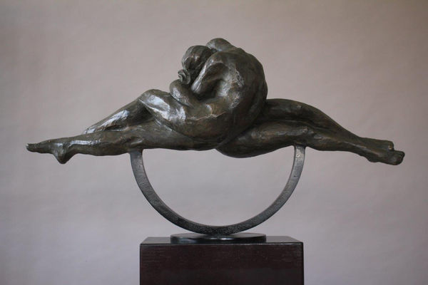 Rogério Timóteo Lovers Bronze 47 x 86 x 22 cm