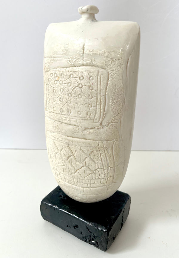 Peter Hayes, White Bottle Form, 2022