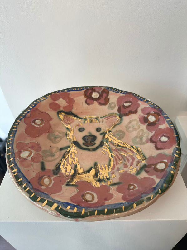 Louise Kaye, Pink puppy platter
