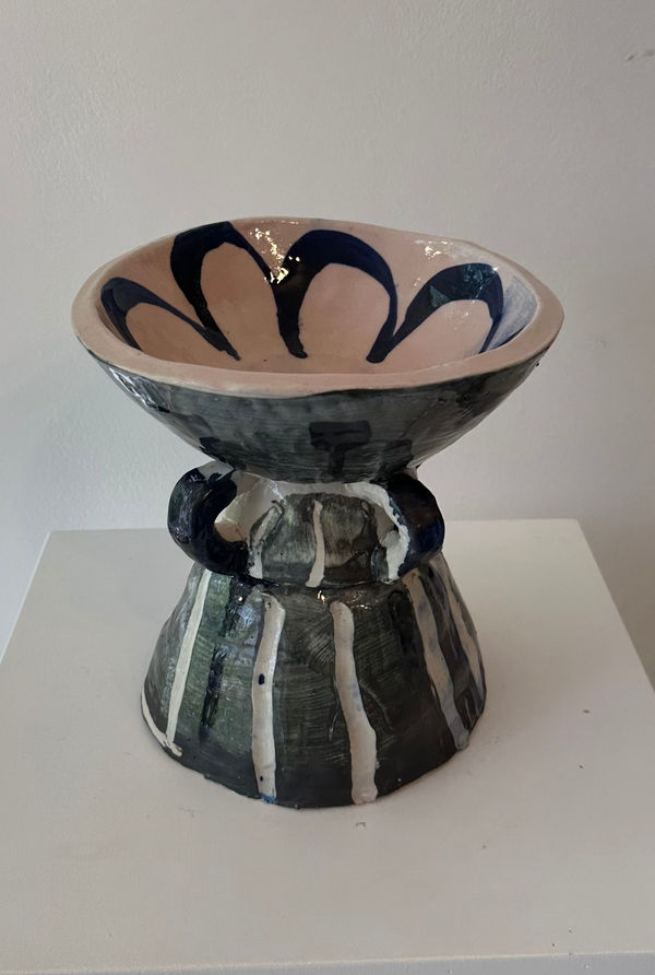 Louise Kaye, Blossom pedestal II