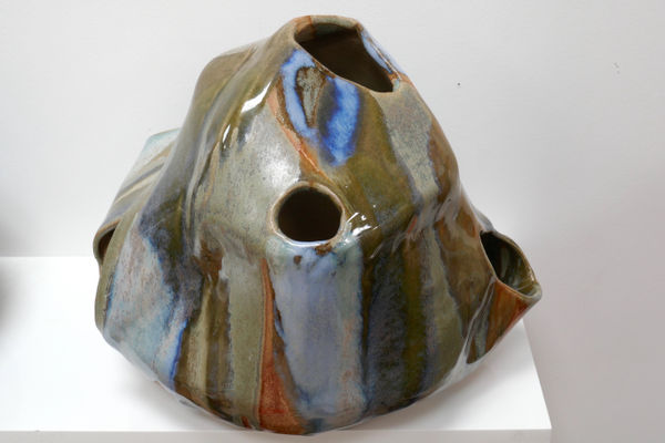 Rhiannon Inman-Simpson, Hold on glazed stoneware, 27 x 35 x 28cm, 2025