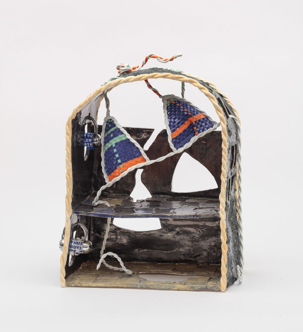 Sacha Ingber, B-E-L-O-W-A-B-O-V-E, 2019