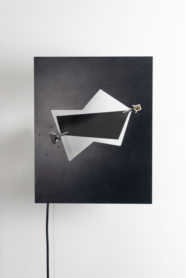 Johannes Langkamp, Tilted Plane (variation 1)