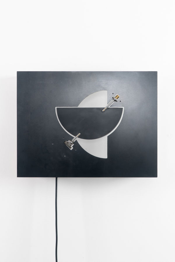 Johannes Langkamp, Tilted Plane (variation 2)