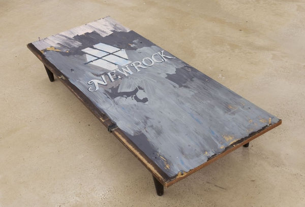 Егор Кошелев NewRock, 2009 Дерево, акрил 150 x 60 см