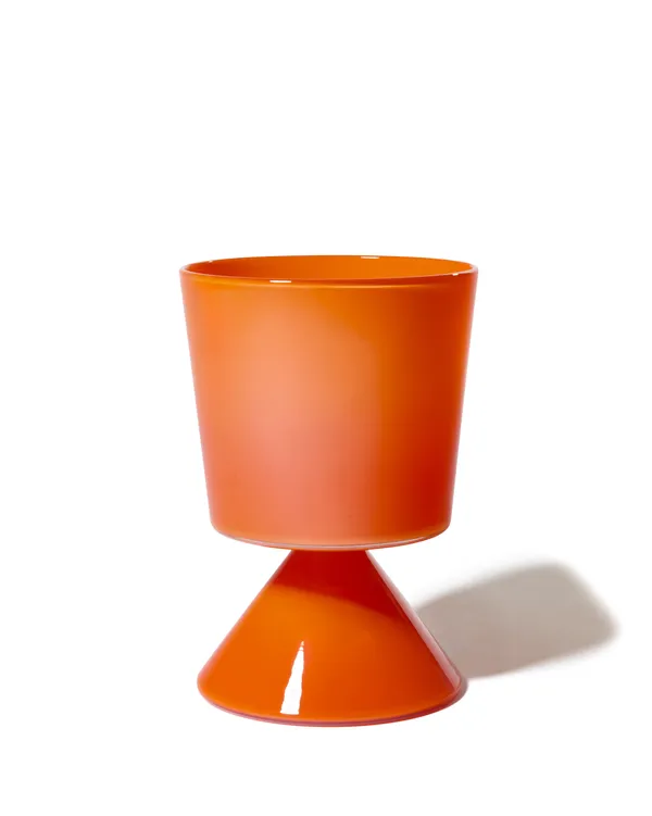 Joe Cariati, Low Tapered Cylinder (Persimmon)