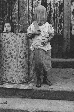 Helen Levitt, Untitled, New York (magic show, variant), c. 1940